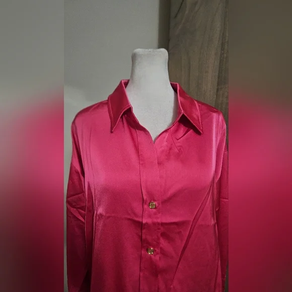 ENTRO Satin Long Sleeve Relaxed Fit Button Up Blouse In Hot Pink. Size Med NWT - Picture 12 of 16